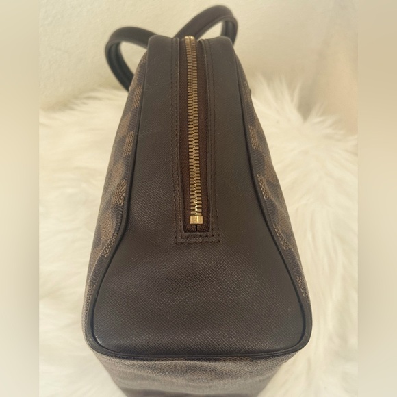 LOUIS VUITTON Brera Damier Ebene Handbag - Picture 7 of 12
